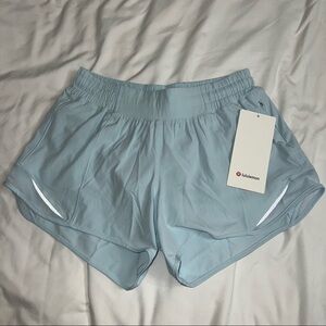 Lululemon Hotty Hot LR 4” Shorts - Powder Blue